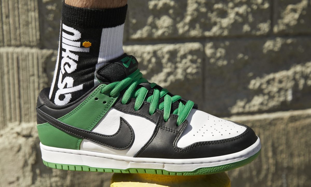 Nike SB Dunk Low Pro 'Classic Green' BQ6817-302 on feet