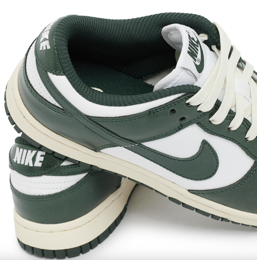 dunk nike green 