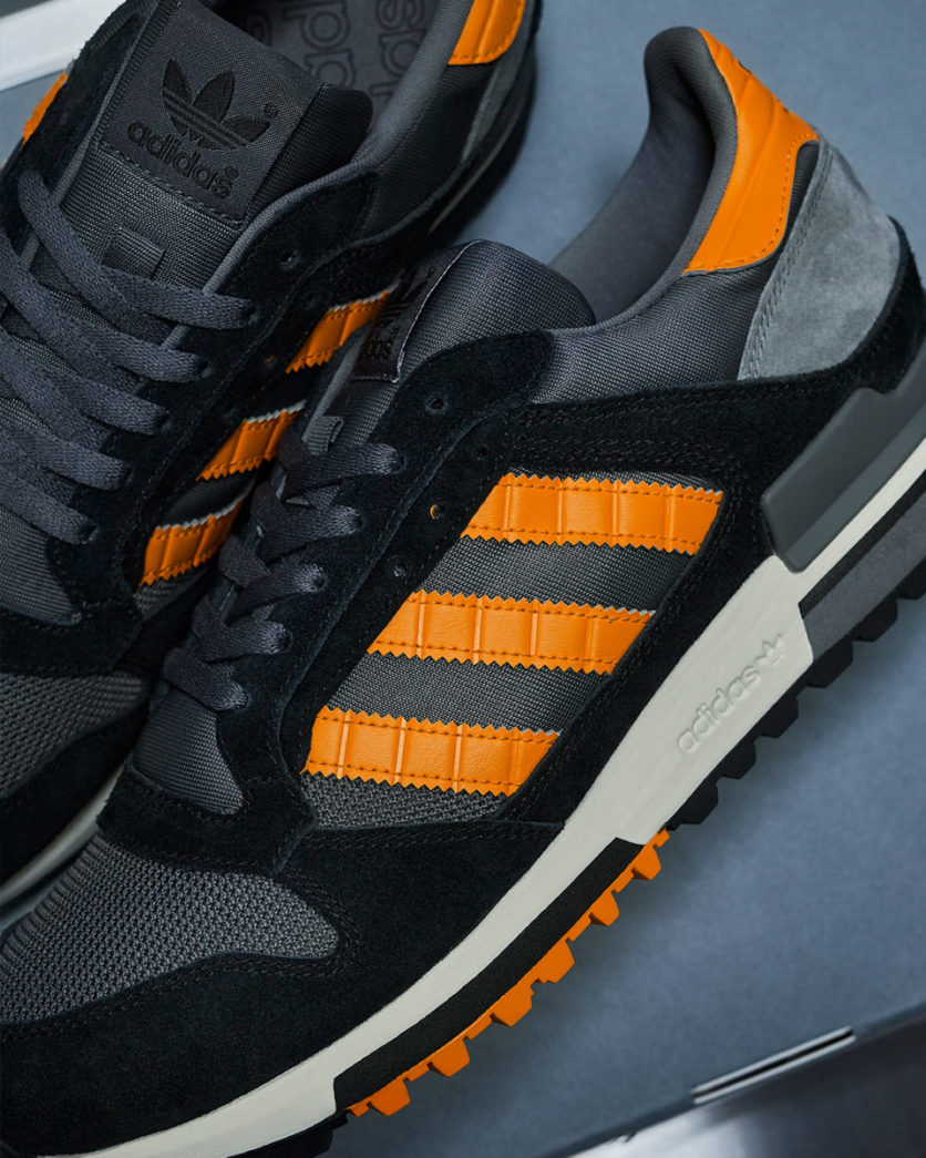 Out now: adidas ZX 600 'Black' & 'Grey' exclusief bij size