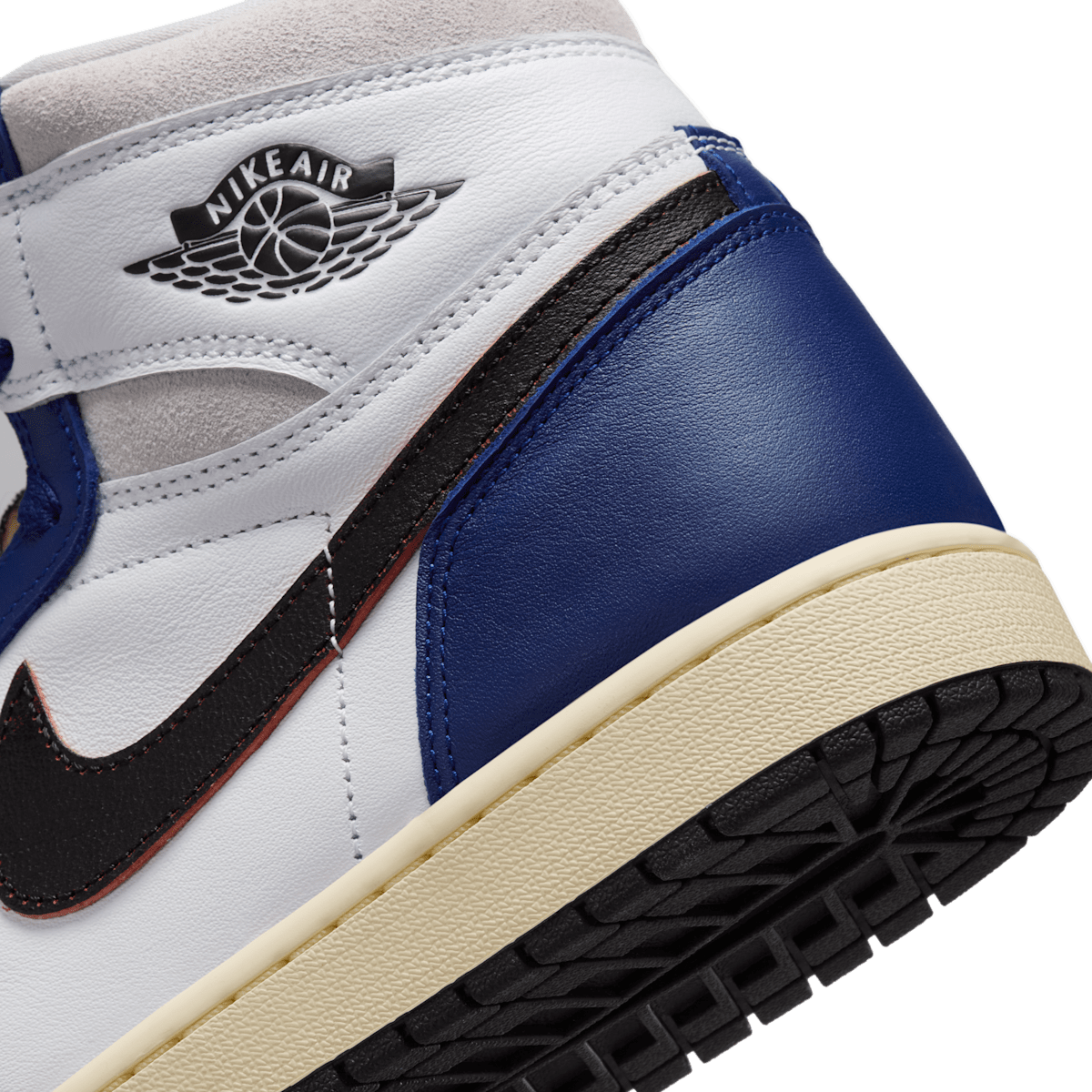 Air Jordan 1 Retro High OG 'Deep Royal Blue' - Rare Air Pack