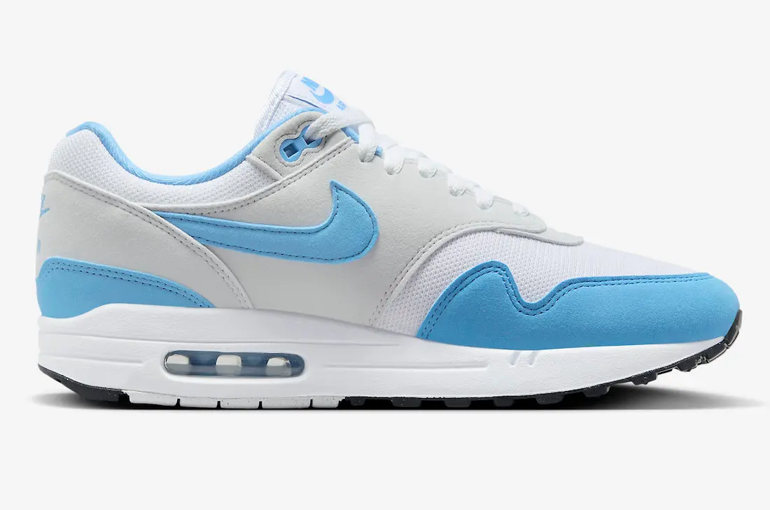 nike air max 1 university blue right