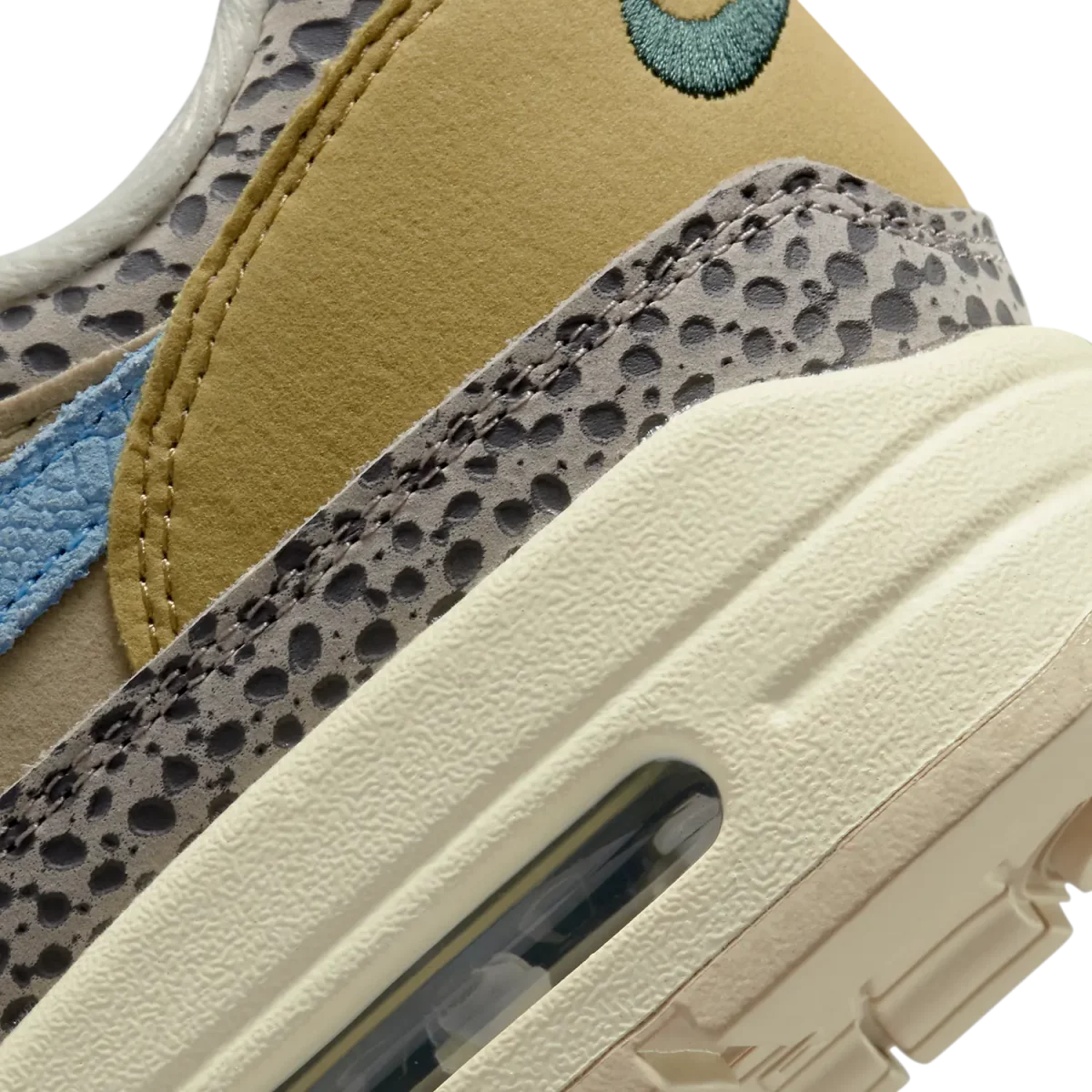 Nike Air Max 1 WMNS 'Cobblestone' - Safari lateral closeup