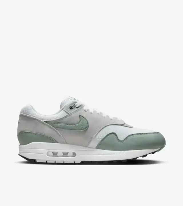 Nike Air Max 1 'Mica Green' right view