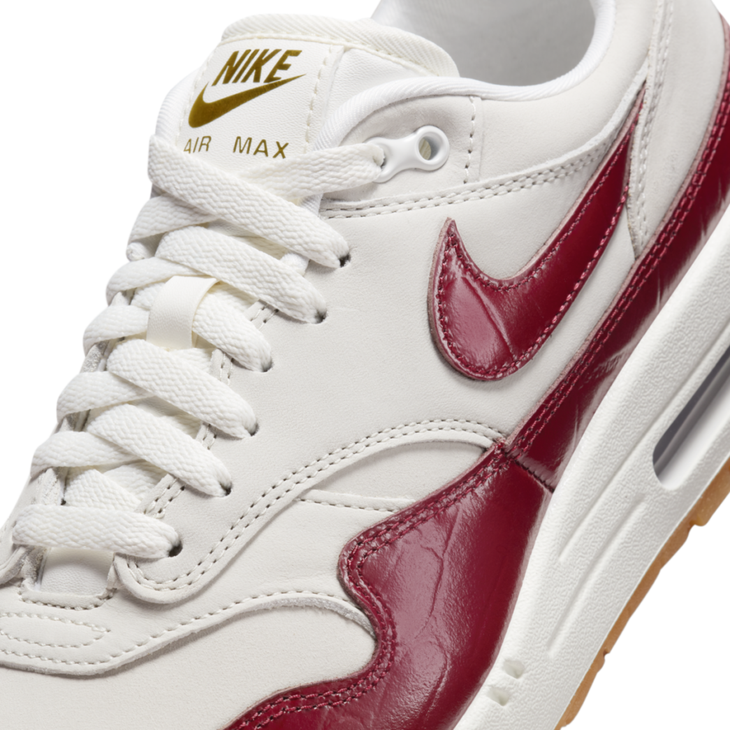 nike air max 1 lx team red leather Swoosh