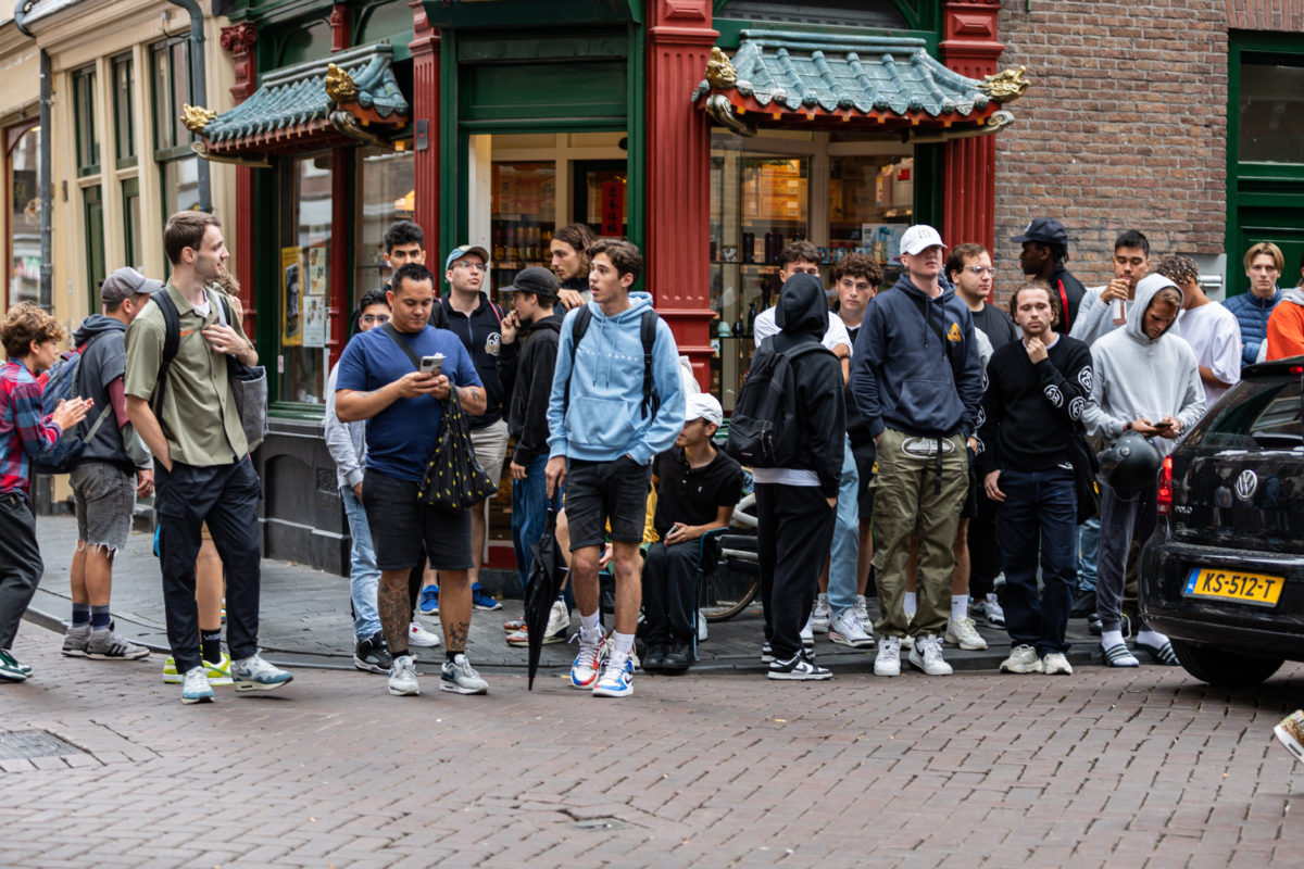 patta air max 1 white the wave store opening waiting