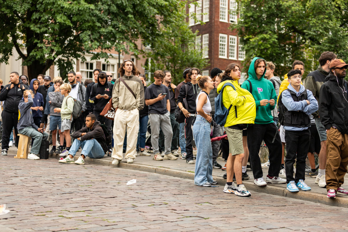 patta air max 1 white the wave store opening large queue