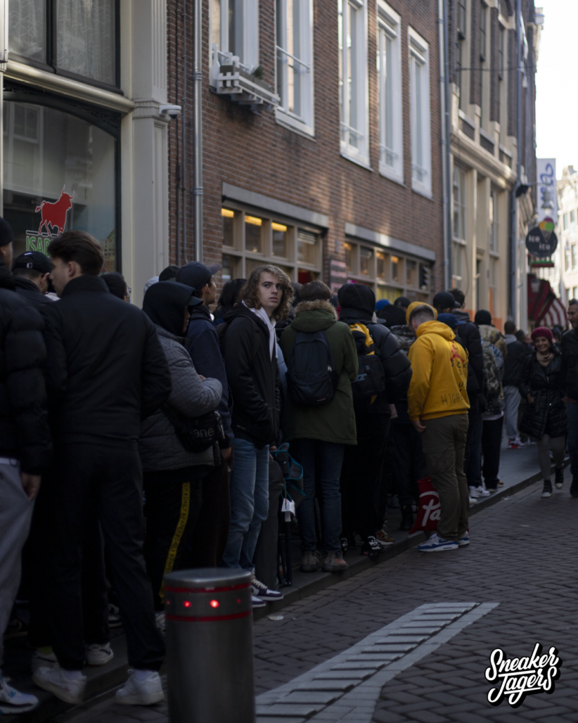 outside patta amsterdam for patta x nike air max 1 monarch the wave release