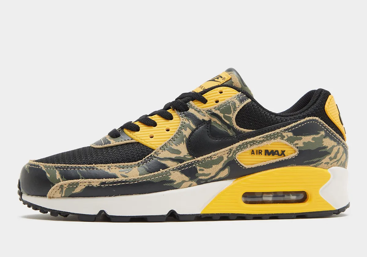 Nike Air Max 90 'University Gold' - Camo Pack