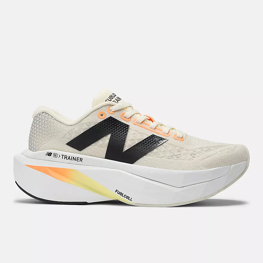 New Balance FuelCell SuperComp Trainer v3