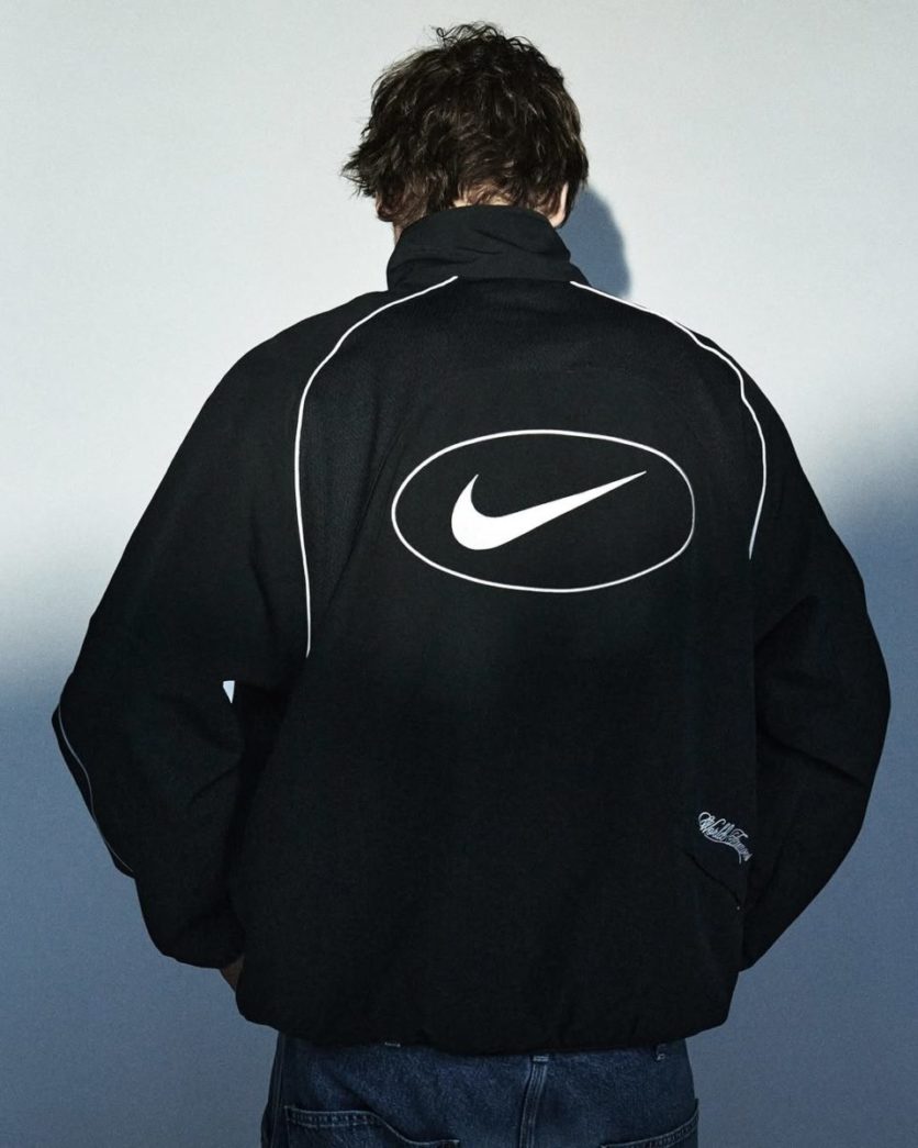 De Supreme x Nike Spring 2025 collectie is simpliciteit op zijn