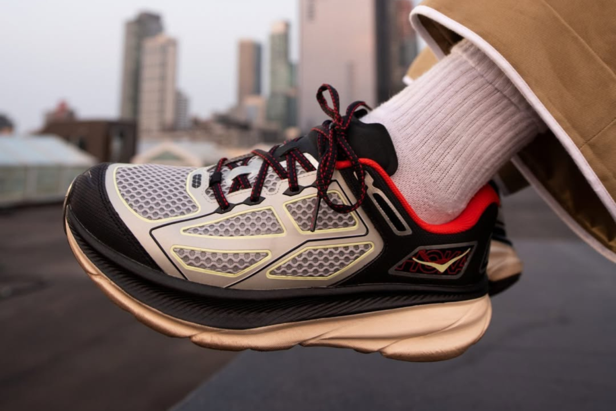HOKA Clifton 9 sneaker