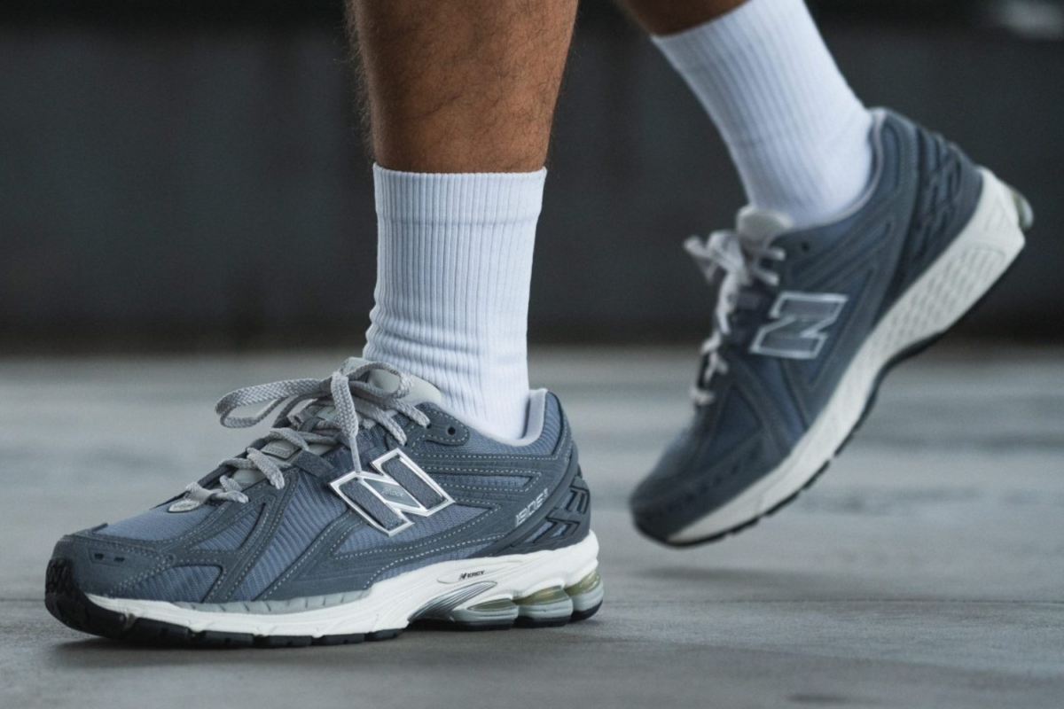 New Balance 1906R sneaker
