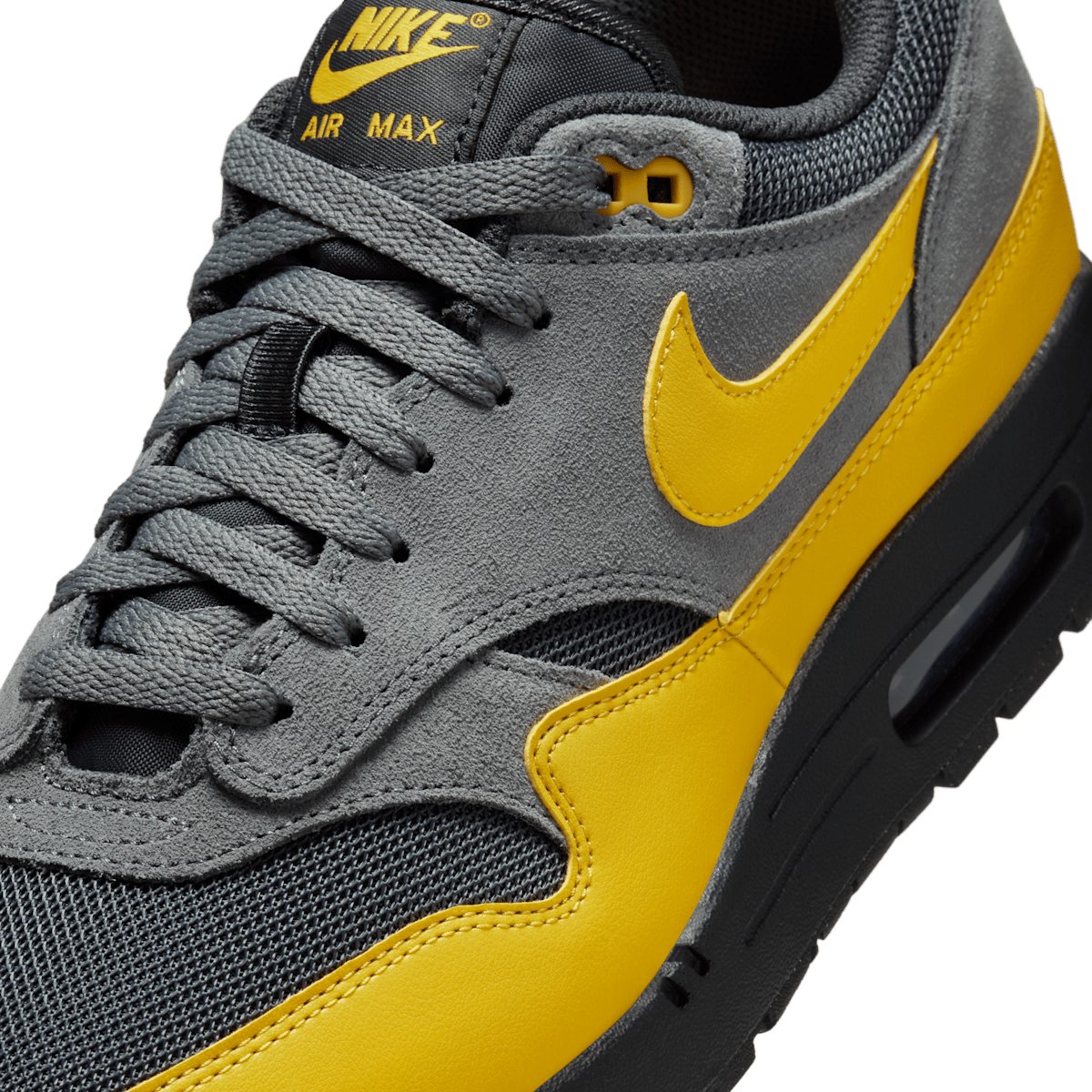Nike Air Max 1 Batman sneaker