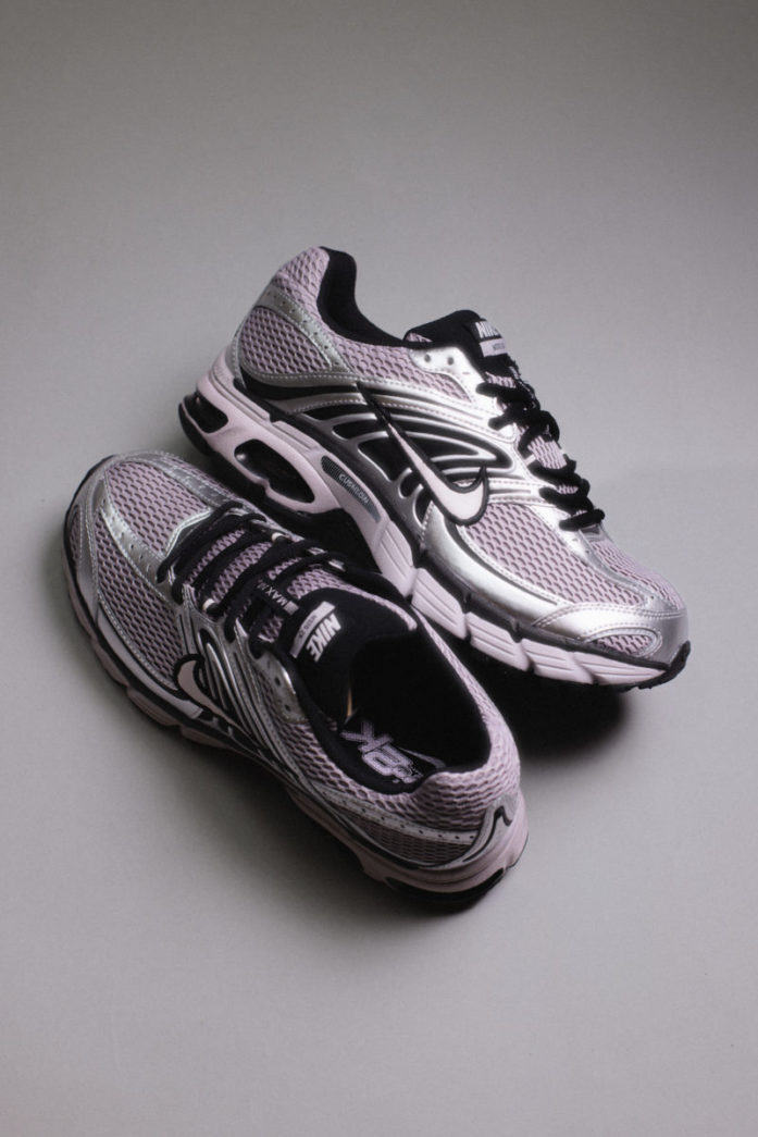 Nike Max Moto Sneakerjagers