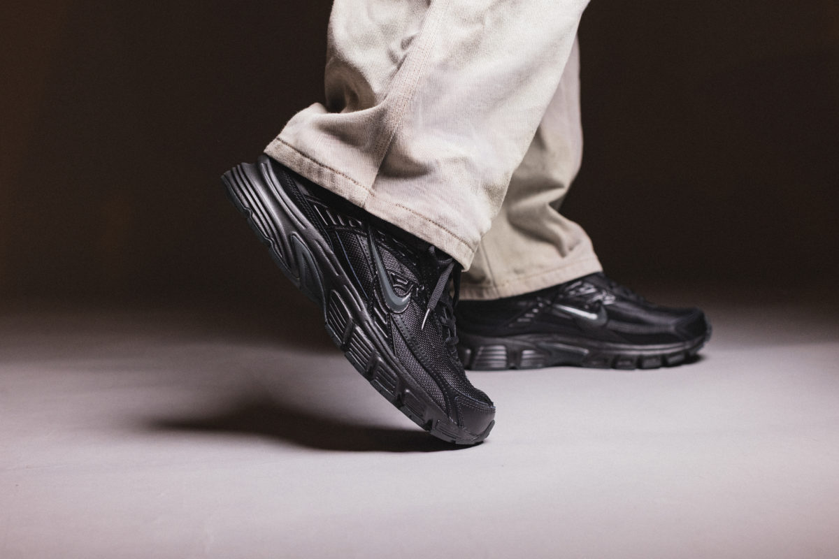 Nike Initiator Black Sneakerjagers