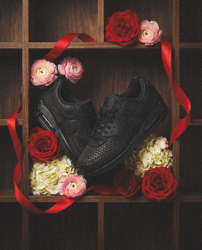 Air Max 90 Valentine's Day Black