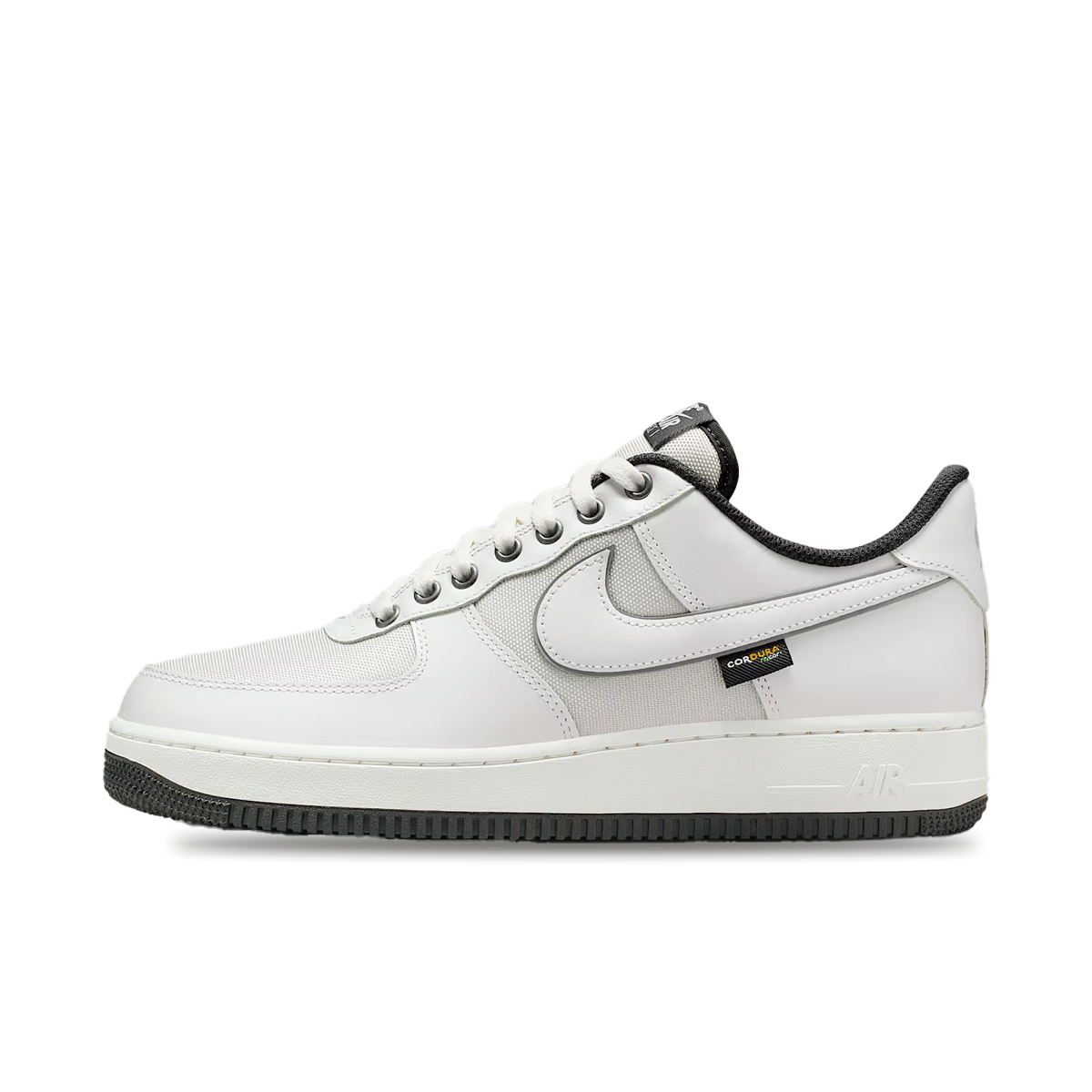 Nike Air Force 1 '07 LV8 'Summit White' | IM6001-121 | Sneakerjagers