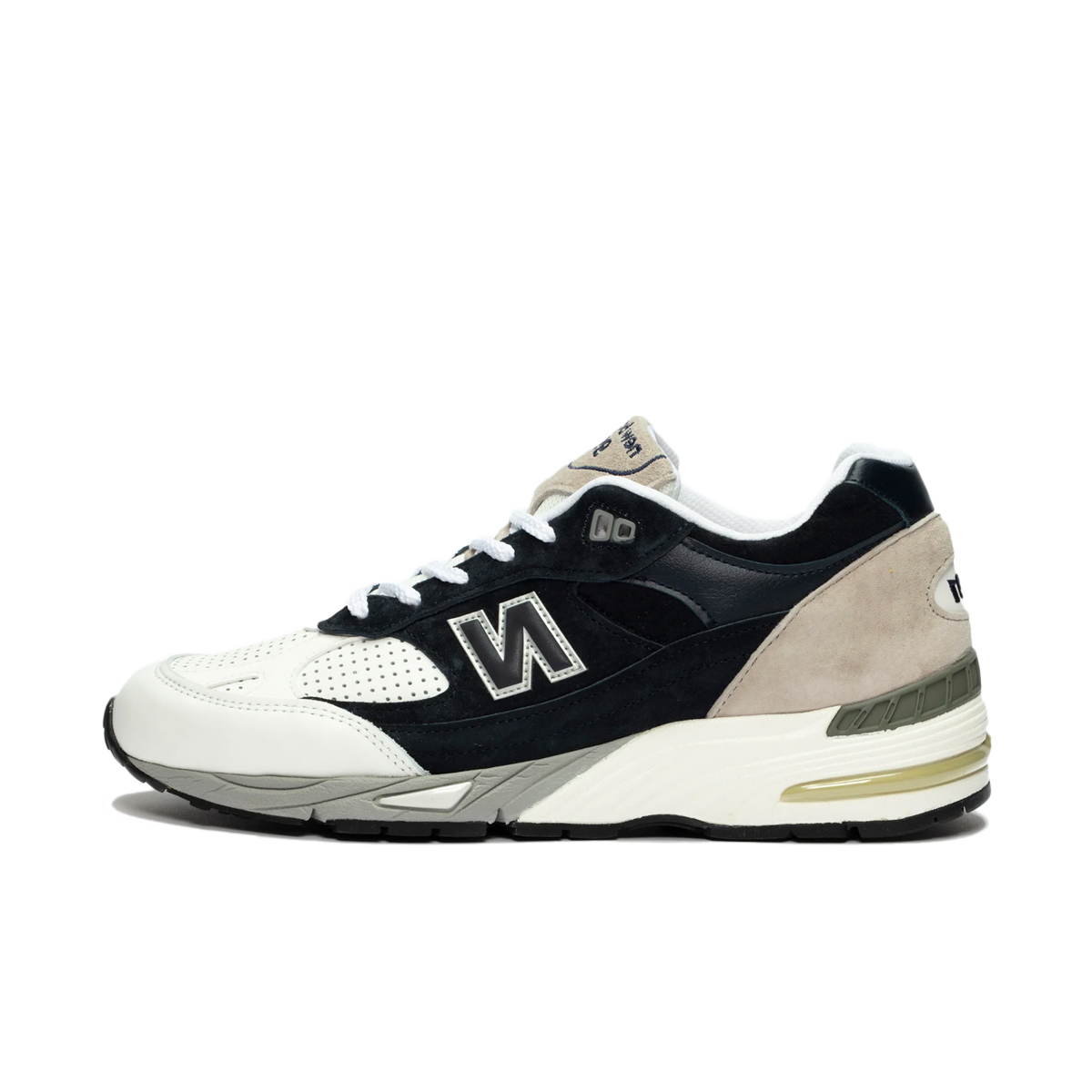 Sneakersnstuff x New Balance 991 'Navy'