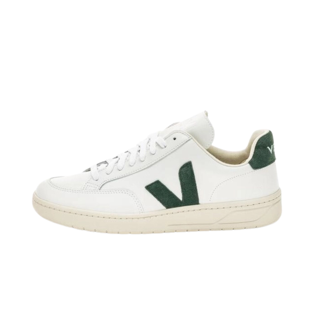 Veja V-12 Leather