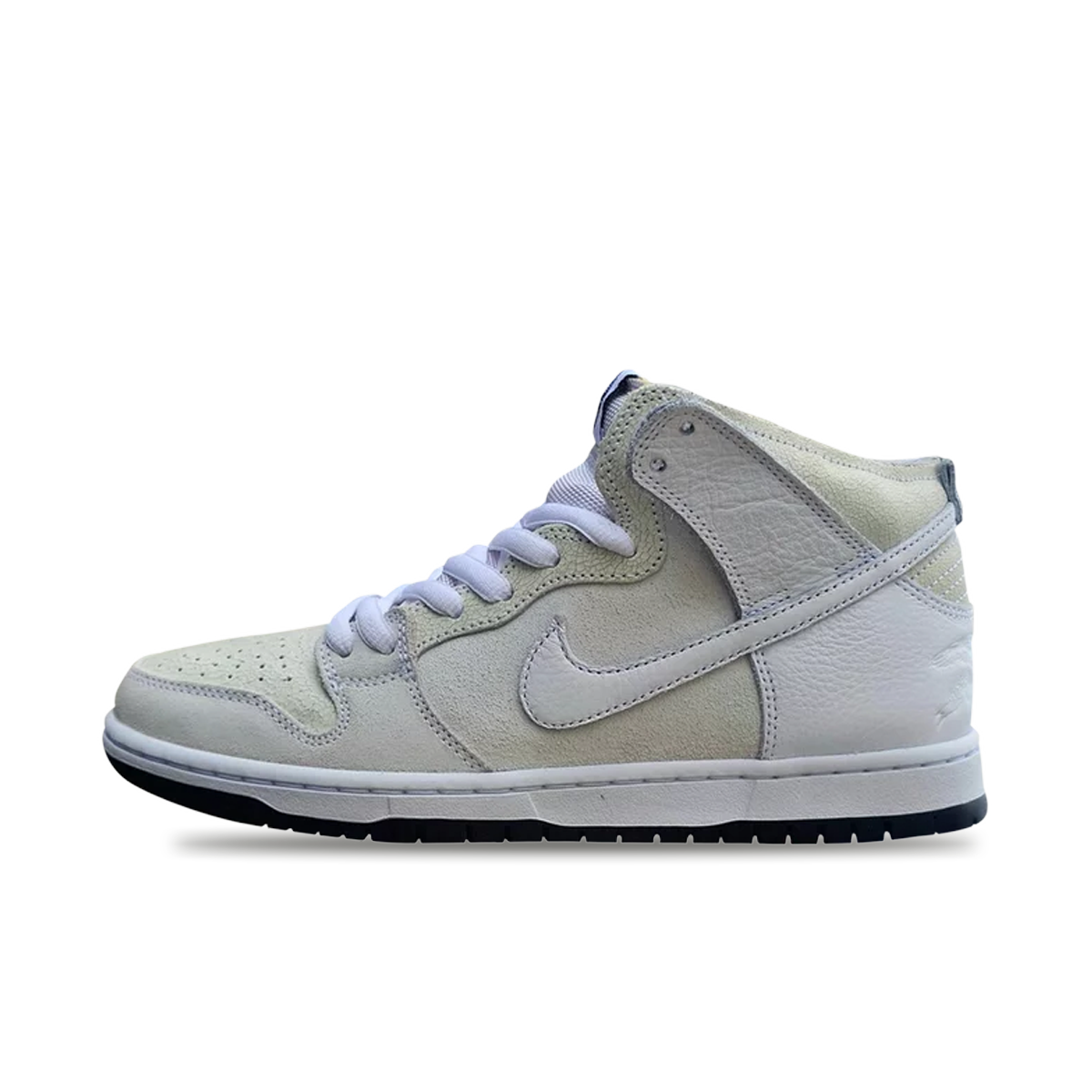 Anithero x Nike SB Dunk High 'White'