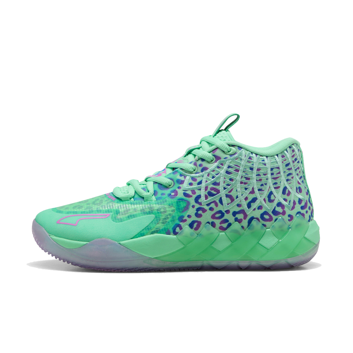 Sneakers dropping this week outlet