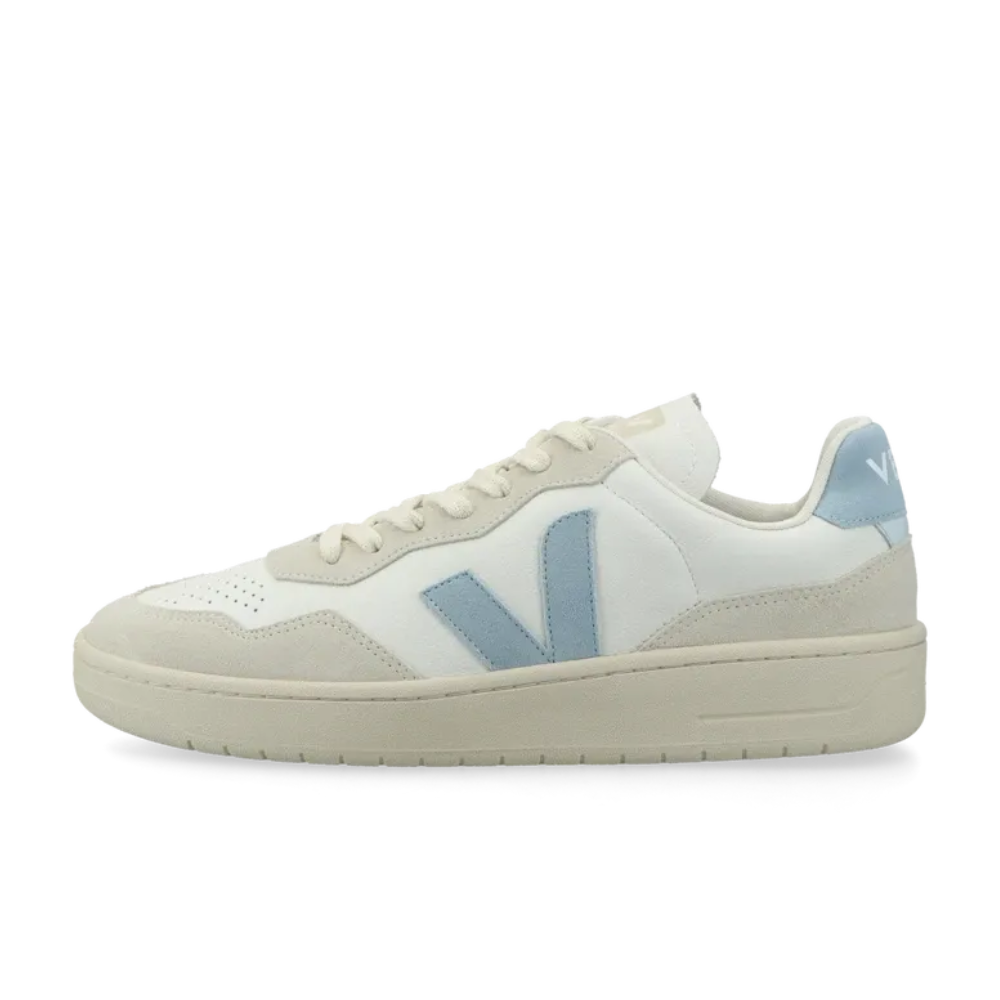 VEJA V-90 Leather