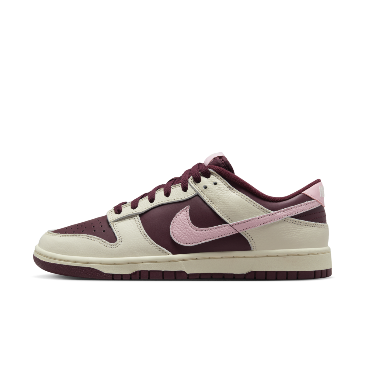 Nike Dunk Low 'Valentine's Day' DR9705-100