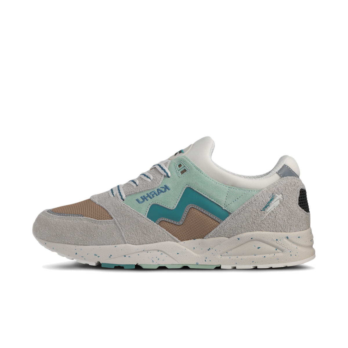 Karhu Aria 95 'Foggy Dew & Brittany Blue' | F803138 | The Drop Date