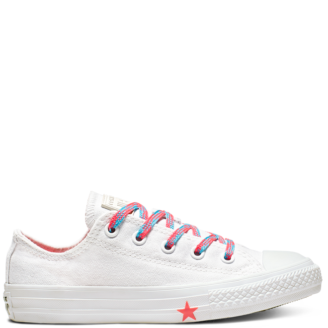 chuck taylor all star glow low top