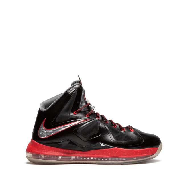 Nike Lebron Zwart