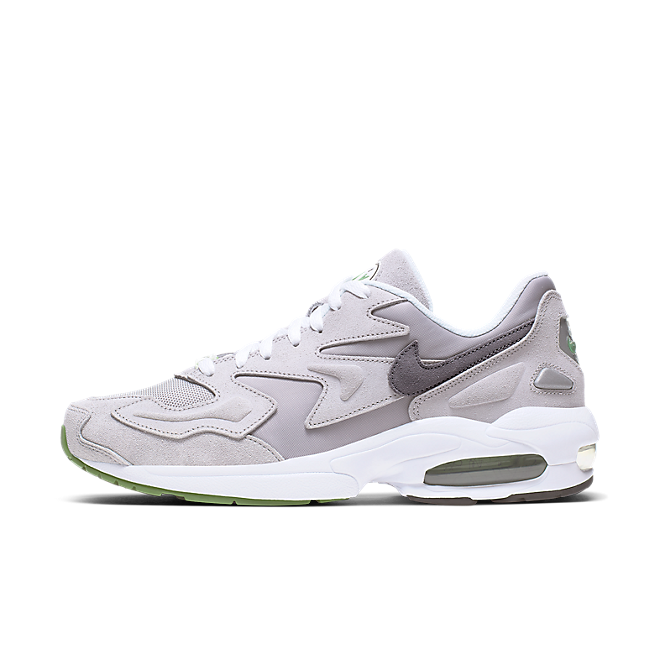 white air max 2