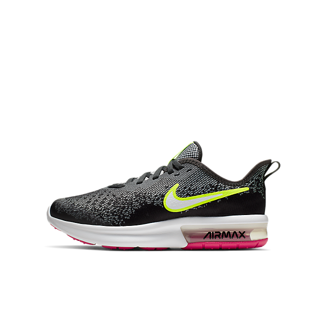aq2244 nike