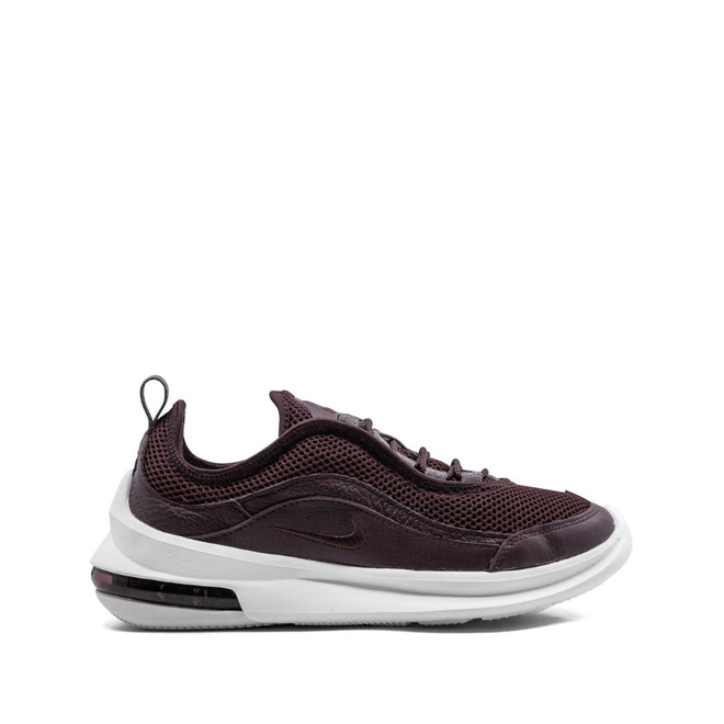 Nike air max on sale estrea casual shoes