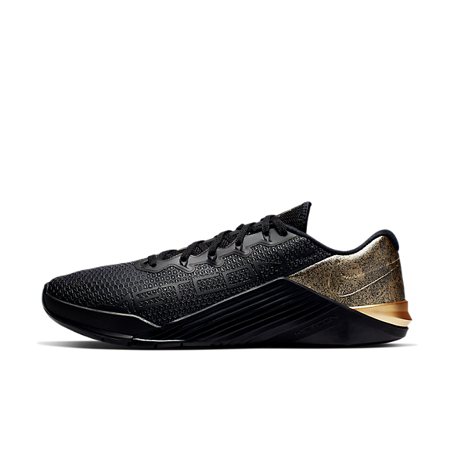 Nike Metcon 5 Black x Gold | AT3144-070 