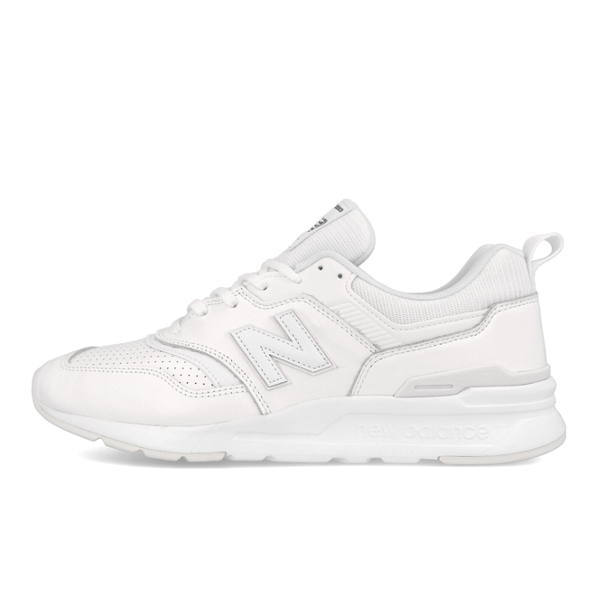 new balance 84 white and silver trainers