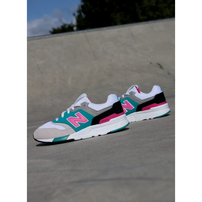 new balance vintage