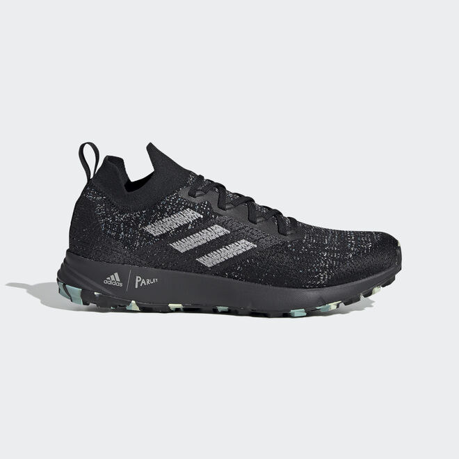 Adidas terrex store two parley