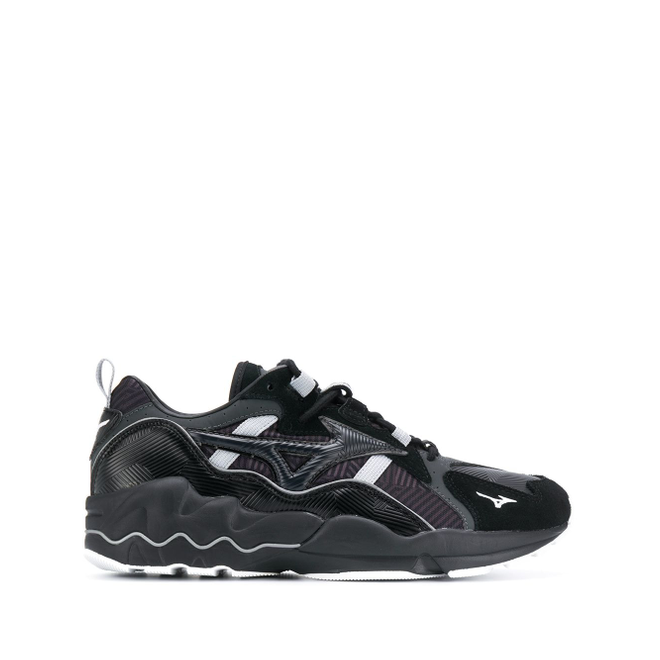 Mizuno Wave Rider panelled