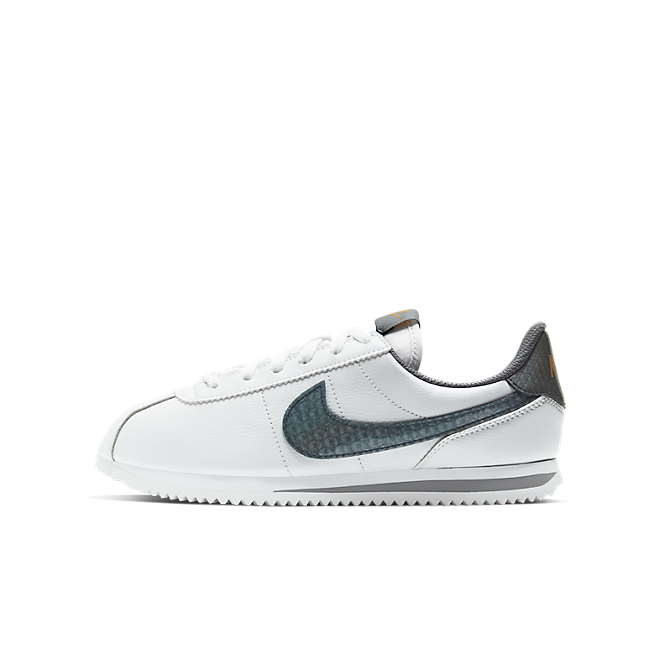 black nike cortez basic