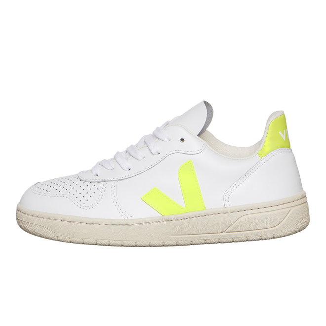 Veja V-10 WMN