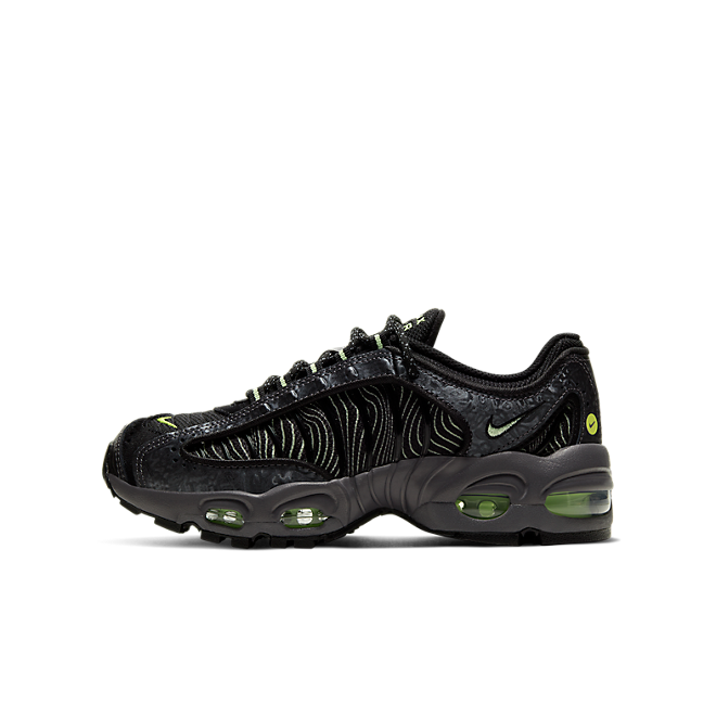 Nike Air Max Tailwind IV SE | CD6763-001 | Sneakerjagers