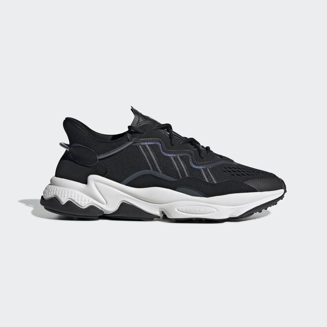 adidas OZWEEGO