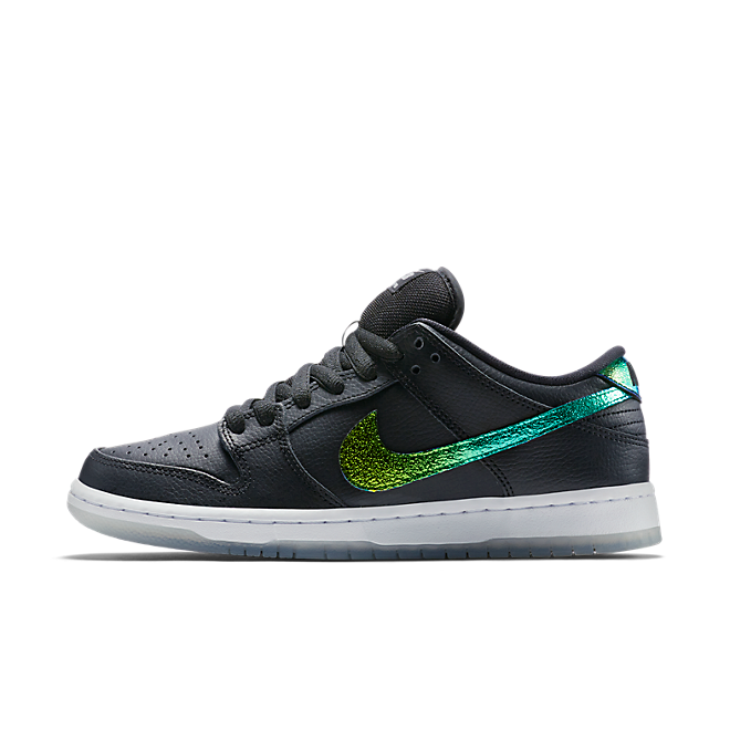 Nike Dunk SB Low Sparkle Oil Spill | 304292-091 | Sneakerjagers