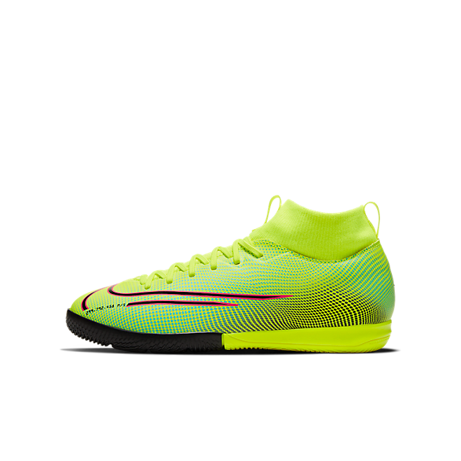 Nike Youth Superfly 6 Academy GS Indoor Soccer Shoes.
