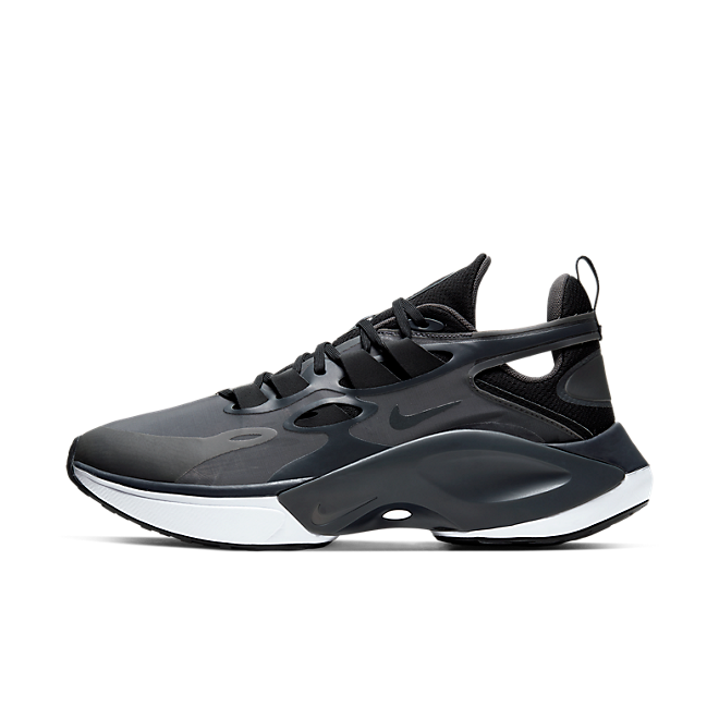 Nike Signal D/MS/X