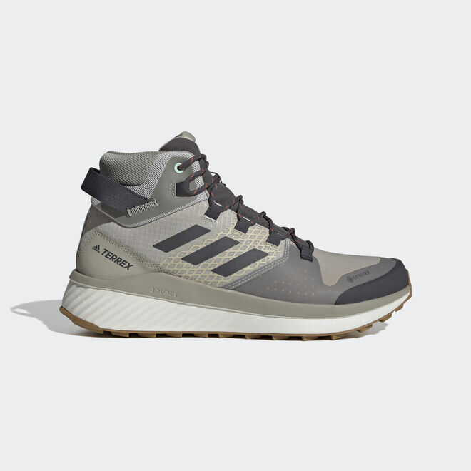 adidas terrex gore tex mid