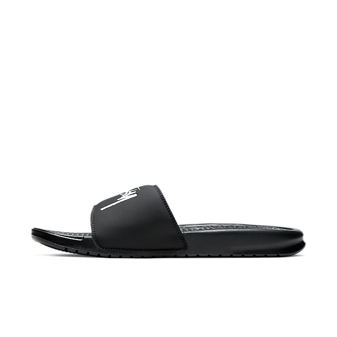 nike benassi 38