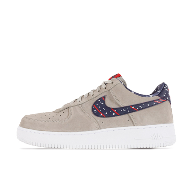 Nike Air Force 1 Low 'Moon Particle 