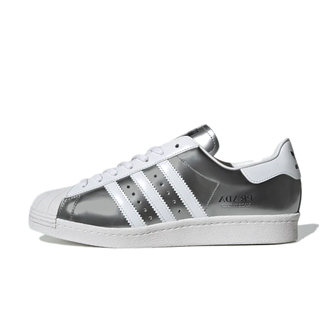 Adidas store silver superstar