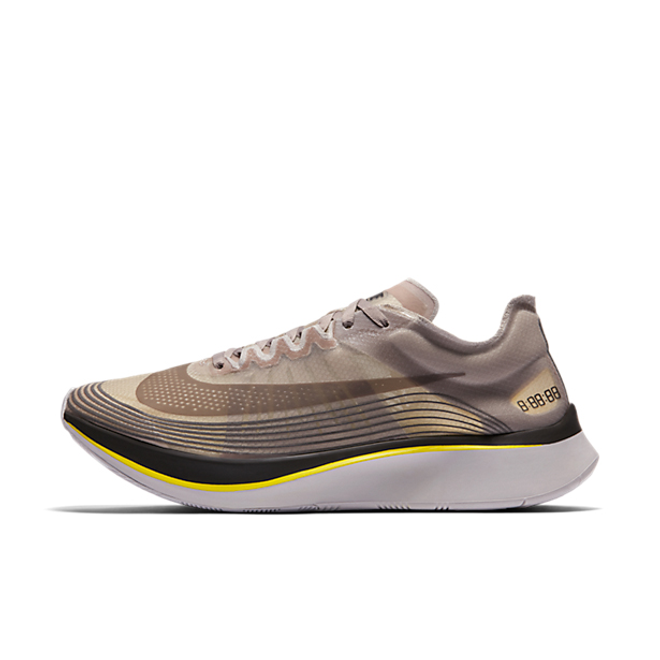 nike wmns zoom fly sp
